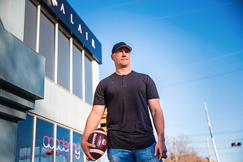 MIKAELA MACKENZIE / WINNIPEG FREE PRESS

Bombers long snapper Chad Rempel poses for a portrait at the Alair Homes office, where he works, in Winnipeg on Tuesday, Nov. 3, 2020. For Taylor Allen story.

Winnipeg Free Press 2020