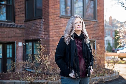 MIKAELA MACKENZIE / WINNIPEG FREE PRESS

Lindsey Mazur poses for a portrait in front of her Wolseley apartment building in Winnipeg on Wednesday, Nov. 4, 2020. Massive rent increases are leaving some scrambling. For Malak story.

Winnipeg Free Press 2020
