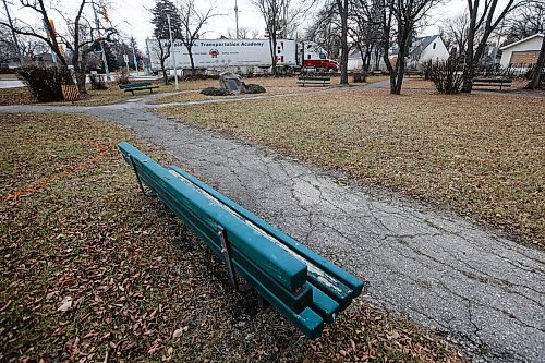 JOHN WOODS / WINNIPEG FREE PRESS
Wightman Green on Ness at Linwood is photographed Thursday, November 5, 2020. An annual report on park conditions was released. Wightman Green ranked poorly.

Reporter: Joyanne