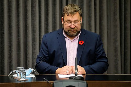 Daniel Crump / Winnipeg Free Press. Jason Chester, vice-president, long-term care operations for Western Canada, Revera, speaks at a press conference at the Manitoba legislature Saturday evening regarding an emergency incident at the Maples Care Home in Winnipeg. November 7, 2020.