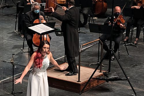 JESSE BOILY  / WINNIPEG FREE PRESS
Lara Secord-Haid performs at the Sopranos of Winnipeg live-streamed concert in the Centennial Concert Hall on Saturday. Saturday, Nov. 7, 2020.
Reporter: