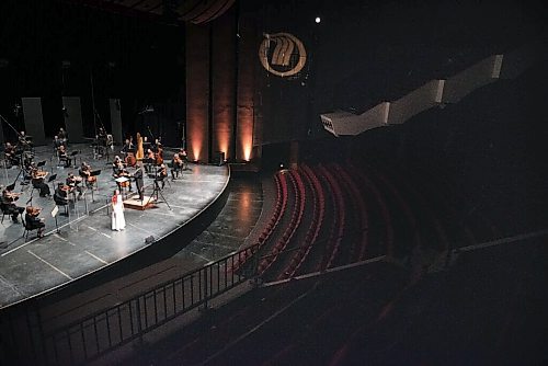 JESSE BOILY  / WINNIPEG FREE PRESS
Lara Secord-Haid performs at the Sopranos of Winnipeg live-streamed concert in the Centennial Concert Hall on Saturday. Saturday, Nov. 7, 2020.
Reporter: