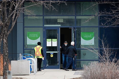 JOHN WOODS / WINNIPEG FREE PRESS
A new COVID-19 testing centre opened at the University of Manitoba at 1 Research Road Sunday, November 8, 2020. 

Reporter: ?
