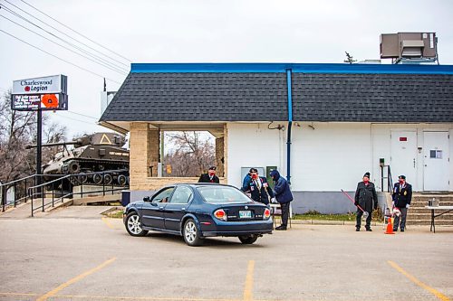 MIKAELA MACKENZIE / WINNIPEG FREE PRESS

A poppy drive-through at the Charleswood Legion in Winnipeg on Monday, Nov. 9, 2020. Standup.

Winnipeg Free Press 2020