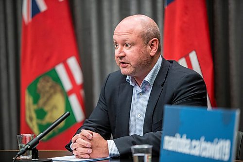 MIKAELA MACKENZIE / WINNIPEG FREE PRESS

Dr. Brent Roussin, chief public health officer, speaks to the media at the Manitoba Legislative Building in Winnipeg on Thursday, Nov. 12, 2020. For Carol Sanders story.

Winnipeg Free Press 2020