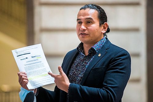 MIKAELA MACKENZIE / WINNIPEG FREE PRESS

NDP leader Wab Kinew reacts to the confusion with pandemic restrictions and recommendations while holding up a press release from Tuesday at the Manitoba Legislative Building in Winnipeg on Thursday, Nov. 12, 2020. For Carol Sanders story.

Winnipeg Free Press 2020