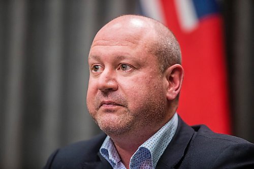 MIKAELA MACKENZIE / WINNIPEG FREE PRESS

Dr. Brent Roussin, chief public health officer, speaks to the media at the Manitoba Legislative Building in Winnipeg on Thursday, Nov. 12, 2020. For Carol Sanders story.

Winnipeg Free Press 2020