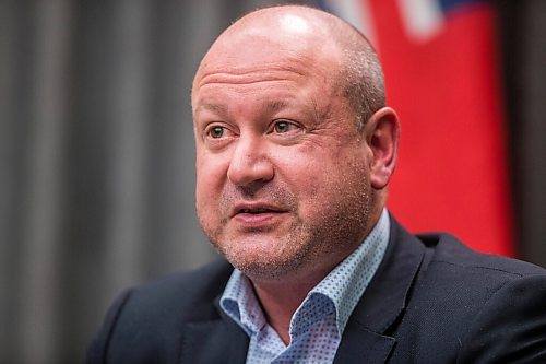 MIKAELA MACKENZIE / WINNIPEG FREE PRESS

Dr. Brent Roussin, chief public health officer, speaks to the media at the Manitoba Legislative Building in Winnipeg on Thursday, Nov. 12, 2020. For Carol Sanders story.

Winnipeg Free Press 2020