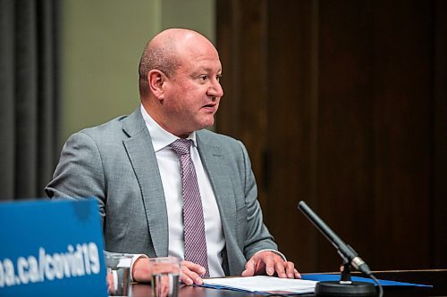 MIKAELA MACKENZIE / WINNIPEG FREE PRESS

Dr. Brent Roussin, chief public health officer, speaks to the media during their regular cover briefing at the Manitoba Legislative Building in Winnipeg on Friday, Nov. 13, 2020. For Carol Sanders story.

Winnipeg Free Press 2020