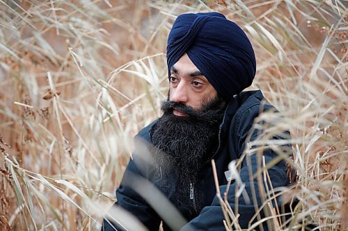 JOHN WOODS / WINNIPEG FREE PRESS
Prabhjot Singh, a local photographer selected for The Other Hundred - an international project featuring heroes of the pandemic, is photographed beside the Red River in Winnipeg Sunday, November 15, 2020. 

Reporter: Zoratti