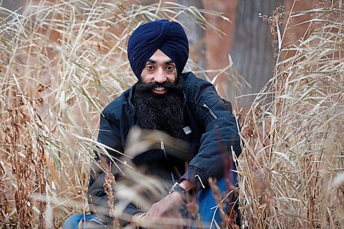 JOHN WOODS / WINNIPEG FREE PRESS
Prabhjot Singh, a local photographer selected for The Other Hundred - an international project featuring heroes of the pandemic, is photographed beside the Red River in Winnipeg Sunday, November 15, 2020. 

Reporter: Zoratti