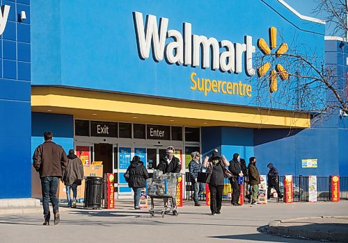 Mike Sudoma / Winnipeg Free Press
Shoppers comein and out of Walmart as they stock up during the code red lockdown in Winnipeg Monday afternoon
November 16, 2020