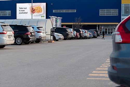 JESSE BOILY  / WINNIPEG FREE PRESS
Cars parked at the Ikea parking lot on Tuesday, while many buisnesses are shut due to current COVID-19 restrictions. Tuesday, Nov. 17, 2020.
Reporter: