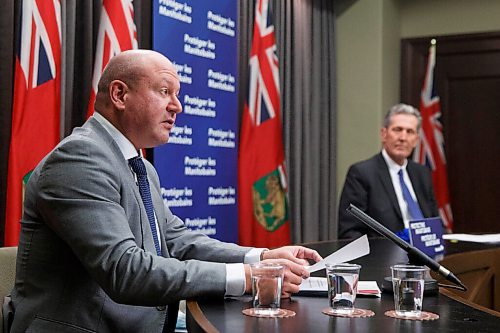 MIKE DEAL / WINNIPEG FREE PRESS
Premier Brian Pallister and Dr. Brent Roussin, chief provincial public health officer, announce further restrictions during the provinces code red lockdown during a press conference at the Manitoba Legislative building Thursday afternoon.
201119 - Thursday, November 19, 2020.