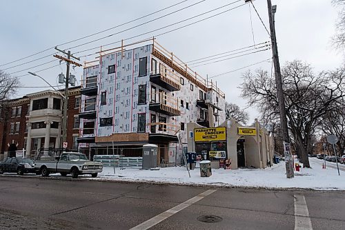 JESSE BOILY  / WINNIPEG FREE PRESS
The building of 290 River Ave, one of the new construction projects along River Avenue. Friday, Nov. 20, 2020. 
Reporter: Ben Waldman