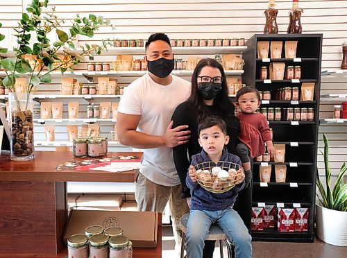 RUTH BONNEVILLE / WINNIPEG FREE PRESS


ENT - Spice World

Spice World owners:  Aaron Delos Santos, his wife Madilyn, Jude (21/2) and Emme (9 month), in their store on Marion.  

Subject: This is for a local gift guide running in arts Nov. 28. The Delos Santos family has been making homemade spice blends under the banner of Spice World since 1997, out of a small shop on Marion Street. 

Photos of family in store, BBQ gift set and Peg city spice.  

See local gift set story.

Eva Wasney

Nov 23rd,   2020