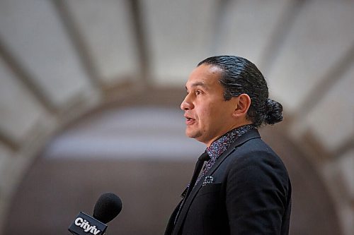 MIKE DEAL / WINNIPEG FREE PRESS
NDP Opposition Leader Wab Kinew speaks to the media after question period in the Manitoba Legislative Building Monday afternoon.
201123 - Monday, November 23, 2020.