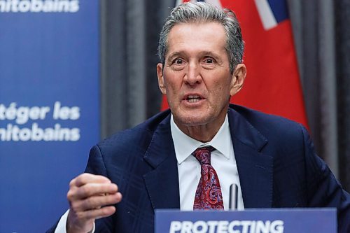 MIKE DEAL / WINNIPEG FREE PRESS
Premier Brian Pallister provids an update on efforts to beef up enforcement of public-health orders in wake of the COVID-19 pandemic Tuesday morning at the Manitoba Legislative building.
201124 - Tuesday, November 24, 2020.