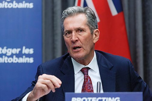 MIKE DEAL / WINNIPEG FREE PRESS
Premier Brian Pallister provids an update on efforts to beef up enforcement of public-health orders in wake of the COVID-19 pandemic Tuesday morning at the Manitoba Legislative building.
201124 - Tuesday, November 24, 2020.