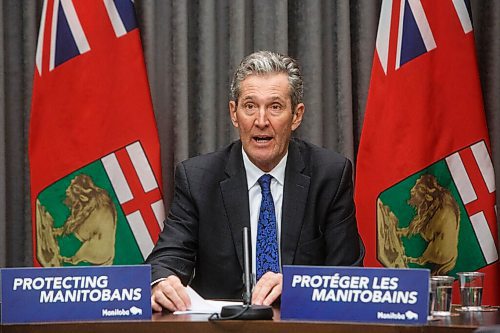 MIKE DEAL / WINNIPEG FREE PRESS
Premier Brian Pallister speaks during a COVID-19 enforcement update Tuesday morning at the Manitoba Legislative building.
201201 - Tuesday, December 01, 2020.