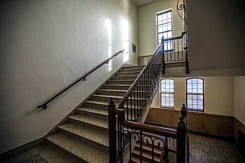 MIKAELA MACKENZIE / WINNIPEG FREE PRESS

An empty staircase in the Buller Building at the University of Manitoba campus, which is nearly empty, on Tuesday, Dec. 1, 2020. For Ben Waldman story.

Winnipeg Free Press 2020