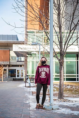 MIKAELA MACKENZIE / WINNIPEG FREE PRESS

Danielle Maillet-Goodfellow poses for a portrait in front of Pembina Hall residence at the University of Manitoba in Winnipeg on Tuesday, Dec. 1, 2020. For Ben Waldman story.

Winnipeg Free Press 2020