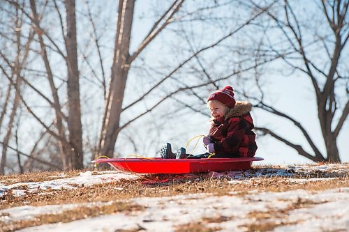 Mike Sudoma / Winnipeg Free Press
Three year old, Elizabeth McDonald makes the best of the lack of December snow Friday afternoon as she takes her sled down a hill along Churchill Drive.
December 4, 2020