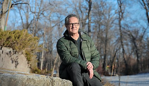 RUTH BONNEVILLE / WINNIPEG FREE PRESS

LOCAL - COVID and humidity 

Portrait of Andrew Halayko, a University of Manitoba physiology and pathophysiology professor, at Kildonan Park.

Halayko, says Manitobans can cut down on the risk of spreading COVID-19 in the air by wearing masks and keeping a distance, but also through regulating humidity and exchanging air with the outdoors. That's particularly an issue in Winnipeg, because the novel coronavirus spreads in cold, dry conditions, Halayko said.


Dec 4th,. 2020