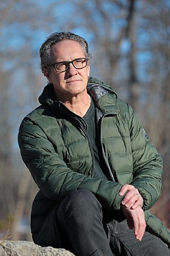 RUTH BONNEVILLE / WINNIPEG FREE PRESS

LOCAL - COVID and humidity 

Portrait of Andrew Halayko, a University of Manitoba physiology and pathophysiology professor, at Kildonan Park.

Halayko, says Manitobans can cut down on the risk of spreading COVID-19 in the air by wearing masks and keeping a distance, but also through regulating humidity and exchanging air with the outdoors. That's particularly an issue in Winnipeg, because the novel coronavirus spreads in cold, dry conditions, Halayko said.


Dec 4th,. 2020