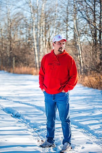 MIKAELA MACKENZIE / WINNIPEG FREE PRESS

Lloyd Pelletier poses for a portrait on his property in Lockport on Friday, Dec. 4, 2020. For Jeff Hamilton story.

Winnipeg Free Press 2020