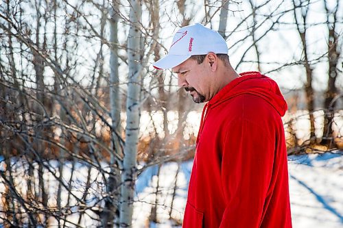 MIKAELA MACKENZIE / WINNIPEG FREE PRESS

Lloyd Pelletier poses for a portrait on his property in Lockport on Friday, Dec. 4, 2020. For Jeff Hamilton story.

Winnipeg Free Press 2020