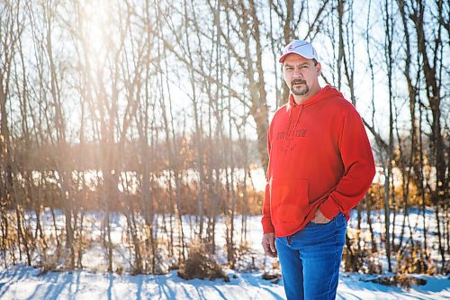 MIKAELA MACKENZIE / WINNIPEG FREE PRESS

Lloyd Pelletier poses for a portrait on his property in Lockport on Friday, Dec. 4, 2020. For Jeff Hamilton story.

Winnipeg Free Press 2020