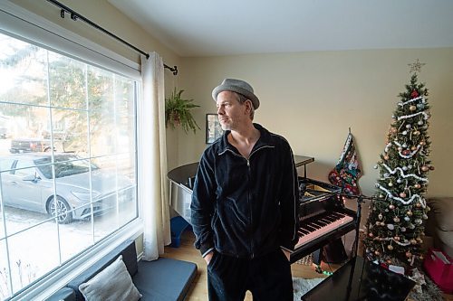 Mike Sudoma / Winnipeg Free Press
Local Pianist, Matt Budoloski, made the switch from playing shows in local bars/lounges to playing to a virtual audience via Facebook early on in the Covid 19 Pandemic. 
December 7, 2020