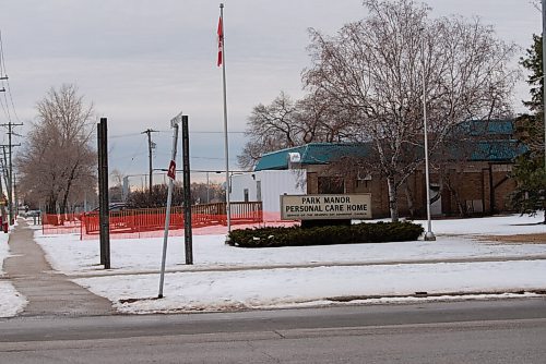 JESSE BOILY  / WINNIPEG FREE PRESS
Park Manor Personal Care Home on Tuesday. Tuesday, Dec. 8, 2020.
Reporter: