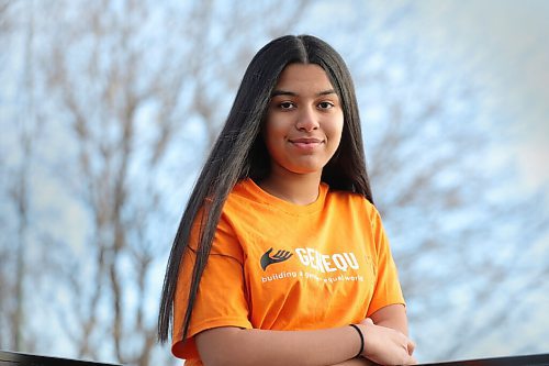 RUTH BONNEVILLE / WINNIPEG FREE PRESS


Portrait of  Feliciaa Baldner a 14 year old wunderkind who has her own organization, GENEQU, aimed at building gender equality.

She's hosting a virtual fireside chat with Isha Khan, the CEO of the CMHR on Thursday afternoon.

Jen Zoratti story.


Dec 9h,. 2020