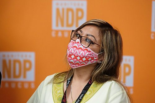 MIKE DEAL / WINNIPEG FREE PRESS
Local health care worker, Emma, during a call for support for health care workers that was held in the NDP Caucus Office Wednesday morning.
201209 - Wednesday, December 09, 2020.