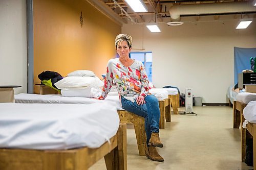 MIKAELA MACKENZIE / WINNIPEG FREE PRESS

Angela McCaughan, executive director at SSCOPE, poses for a portrait in the ladies dorm room at the social enterprise in the old Neechi Commons building in Winnipeg on Wednesday, Dec. 9, 2020. For Katie/Dylan story.

Winnipeg Free Press 2020