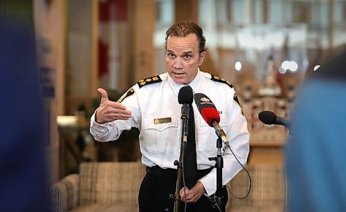 RUTH BONNEVILLE / WINNIPEG FREE PRESS

Local - Police Chief  Presser

Winnipeg Police Chief, Danny Smyth, holds press conference on the 2nd floor foyer at City Hall after police budget meetings in chamber Thursday morning. 



Dec 10h,. 2020