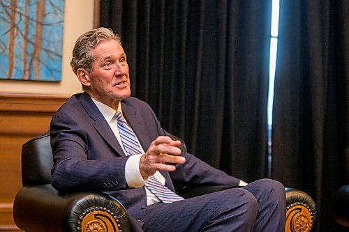 MIKAELA MACKENZIE / WINNIPEG FREE PRESS

Premier Brian Pallister speaks to the Free Press for a year-end interview in his office at the Manitoba Legislative Building in Winnipeg on Tuesday, Dec. 15, 2020. For Carol Sanders story.

Winnipeg Free Press 2020