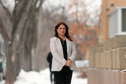SHANNON VANRAES/WINNIPEG FREE PRESS 
Dr. Soheila Karimi at the University of Manitoba's Brodie Centre in Winnipeg on December 15, 2020.