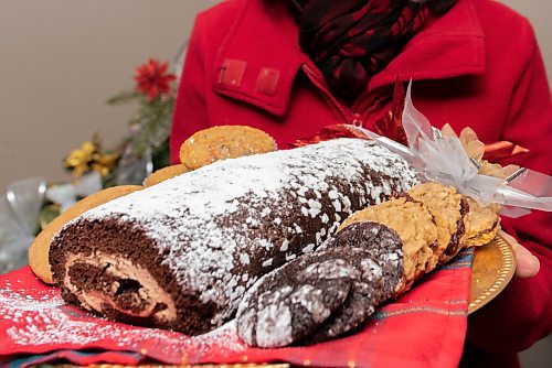 JESSE BOILY  / WINNIPEG FREE PRESS
Denise Comeault shows her Yule log along with some of her other holiday baking treats at her home on Tuesday. Tuesday, Dec. 15, 2020.
Reporter: Alan Small