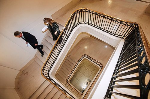 JOHN WOODS / WINNIPEG FREE PRESS
Manitoba Premier Brian Pallister heads to his COVID-19 press conference with his assistant at the Manitoba legislature in Winnipeg Tuesday, December 15, 2020. 

Reporter: ?