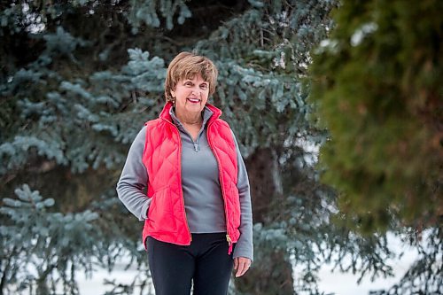 MIKAELA MACKENZIE / WINNIPEG FREE PRESS

Frances Ferguson, who has worked 40 years as an ICU nurse at Health Sciences Centre and is getting vaccinated on Thursday morning, poses for a portrait in Winnipeg on Wednesday, Dec. 16, 2020. For Melissa Martin story.

Winnipeg Free Press 2020