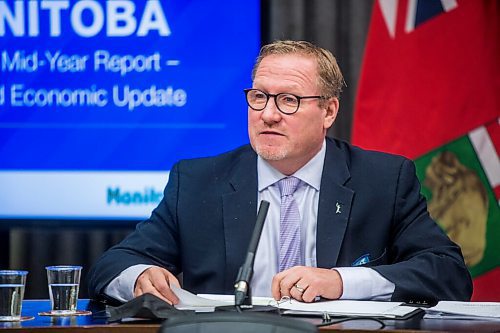 MIKAELA MACKENZIE / WINNIPEG FREE PRESS

Finance minister Scott Fielding gives a mid-year financial update at the Manitoba Legislative Building in Winnipeg on Thursday, Dec. 17, 2020. For Carol Sanders story.

Winnipeg Free Press 2020