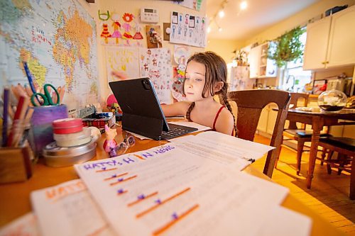 Mike Sudoma / Winnipeg Free Press
8 year old Hatty Hawthorne works at her desk where she produces Hattys News, a newspaper Hawthorne created as a way to kick boredom while on lockdown. 
December 18, 2020