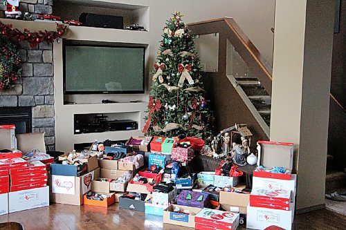 Canstar Community News Shiela Redublo surpassed her goal of 50 boxes in less than a week. By Dec. 15, she had well over 60. (GABRIELLE PICHE/CANSTAR COMMUNITY NEWS/HEADLINER)