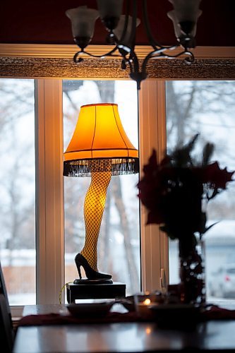 MIKE SUDOMA / WINNIPEG FREE PRESS
The iconic Leg Lamp from the Christmas movie, A Christmas Story, lights up the front window of Robert Lilleys Portage la Prarie home Sunday evening.  
December 20, 2020