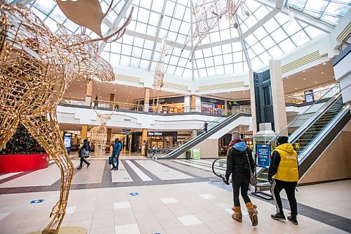 MIKAELA MACKENZIE / WINNIPEG FREE PRESS

Polo Park mall in Winnipeg on Monday, Dec. 21, 2020. 

Winnipeg Free Press 2020