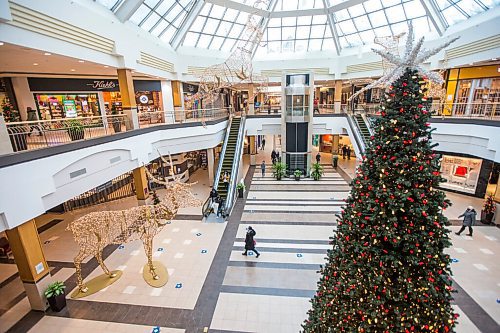 MIKAELA MACKENZIE / WINNIPEG FREE PRESS

Polo Park mall in Winnipeg on Monday, Dec. 21, 2020. 

Winnipeg Free Press 2020