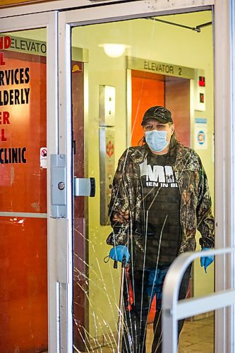 MIKAELA MACKENZIE / WINNIPEG FREE PRESS

Dave Comeau, who has moved in with his mother as he fears for her safety, shows the damage at St. Andrew's Place seniors (55+) residence in Winnipeg on Monday, Dec. 21, 2020. 

Winnipeg Free Press 2020